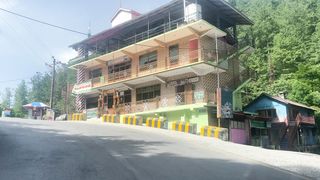 Muree Road Abot abad mountains view