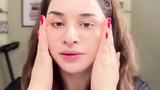 Wants Healthy Glowy Skin?