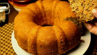 Simple Carrot Cake ! You will make this cake every day