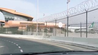 traveled from Jeddah Airport to Makkah by taxi