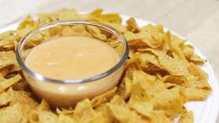 Cara Membuat Saus Keju Nacos
