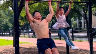 This girl can do muscle ups and she is only 6 years old!