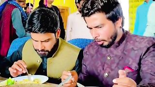 Kamali or Parizaad ???? short