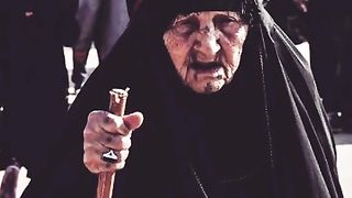 Kisah seorang Nenek yang lebih memilih Sholat daripada naik pesawat untuk berhaji (UAS)