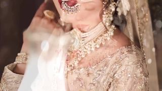 Tumhari mehfil mein