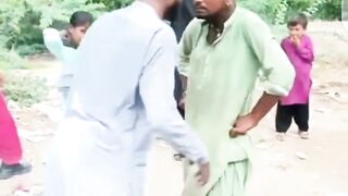 صرف لڑکیوں کی رانس اچھی نہیں ہوتی اپ ان بھائیوں کا ڈانس