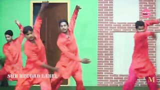 SOBIA KHAN PERFORMANCE DIL VICH WASNA AY _ NASEEBO