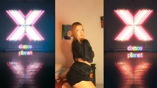 SEXY LATINA BABE TIKTOK TWERK BIG BANK CHALLENGE