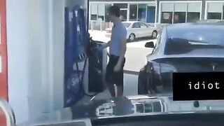 Top 3 GAS PUMP moments of the day