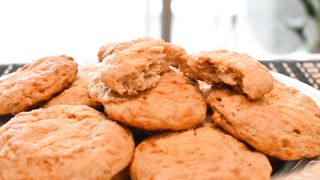 Turn Broken Crackers and Crumbs into Soft & Tasty Cheesy Biscuit
