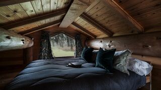 Rain Sounds in the Cabin: Calm and comfortably fall asleep in 10 minutes