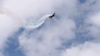 Plane Amazing Stunts In Airshow