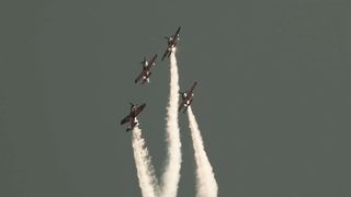 Planes Amazing Stunts Video