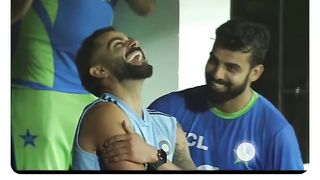 Shadab vs Virat