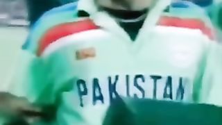 The king ko the cricket only one imran khn