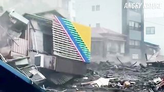 Самые ужасные стихийные бедствия: наводнение/ужасающий оползень, 2023 года