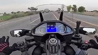 Bike lovers - No Brakes Cruise Control Honda Goldwing