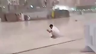Saudia mai toufaan