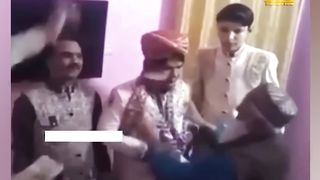 PAKISTANI WEDDINGS FUNNY MOMENTS - PART 2