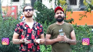Beggar Eating ice and flerting with cute Girl |Funny Reactions | ????????