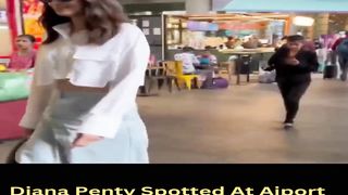 Diana Penty Spotted At Aiport #shorts #varundhawan #short #trending #viral #bollywood #shortvideo