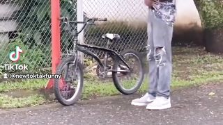 Cycle funny videos ????