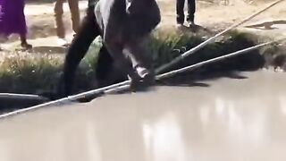 Mâcher sur une corde