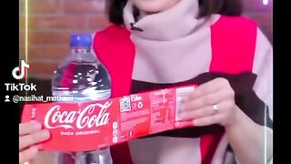 Semua bisa menilaimu dengan berbagai macam hal tapi tetap lah kamu.kamu istimewa