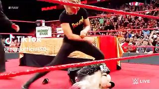 WWE реслинг 160