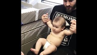 Doctor distracts baby from her shots with goofy tune