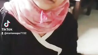 Mairah praying dua