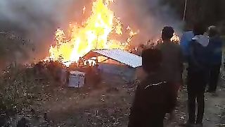 Kebakaran 4