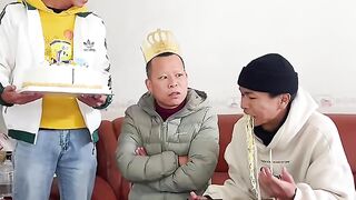 Oh My God I just spoiled my friend's birthday.