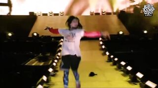 Billie Eilish - bad guy (Lollapalooza Chile 2023)