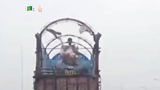 Swing in truck