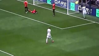 Harry Kane Misses Penalty Against France