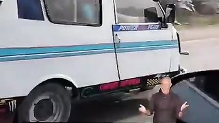 Keya Zabardast Car Banai????????????????????????