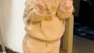 صیح انگلی مل ہی گئی۔۔| #funny #children #shorts