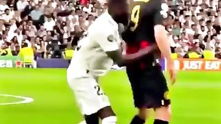 Funny moments in football 7