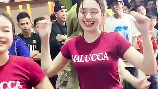 Beautiful tidak ada obatnya ????