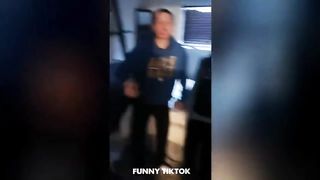 Best Scare Cam Pranks 2023 sur TikTok #102 _ Essayez de ne pas rire _ Compilation de vidéos drôles part22
