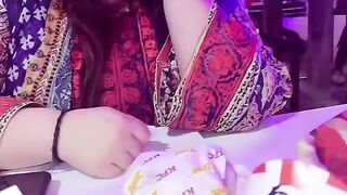Khao Khao Marnain Kabad To Uthana To