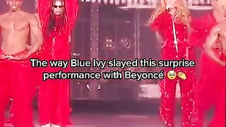 Surprise Performance with Beyonce