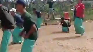 Lomba karung