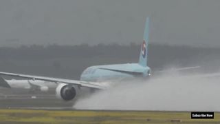 Korean Air Plane Takeoff Amazing Video