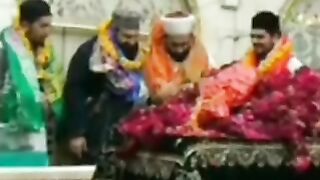 Gunj E Bukhsh Faiz e Alim
