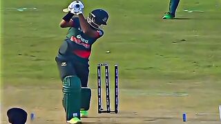 Naseem shah out standing bowling against bangladesh