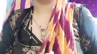 Aorat Har Cheez KO dubaall Kadeaty Haiy