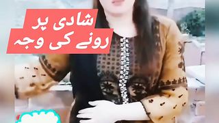 Shadi Mean Larkeyaan Keun Roty hain