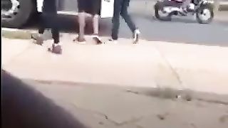 Só mulecada raiz